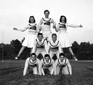 Illustration for article titled Cheerleading's Manly Beginnings